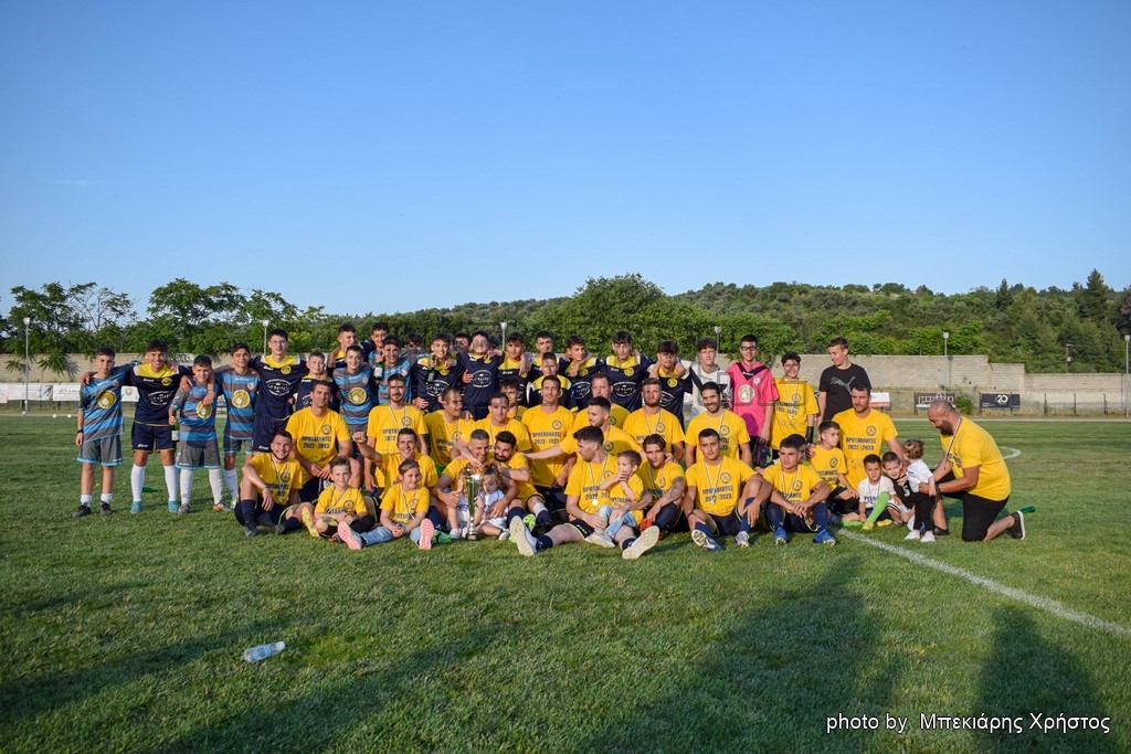 ΦΩΤΟΡΕΠΟΡΤΑΖ απο τη φιέστα της ΑΕ ΙΣΤΙΑΙΑΣ