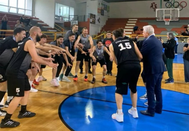 Αήττητος πρωταθλητής! Άρης Θήβας-Σύλλας 72-76